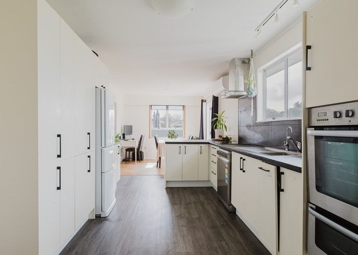  at 4 Sutherland Crescent, Westbrook, Palmerston North