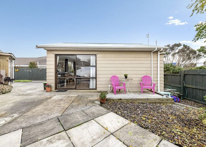  at 36 Cottesmore Place, Huntington Park, Manukau City, Auckland