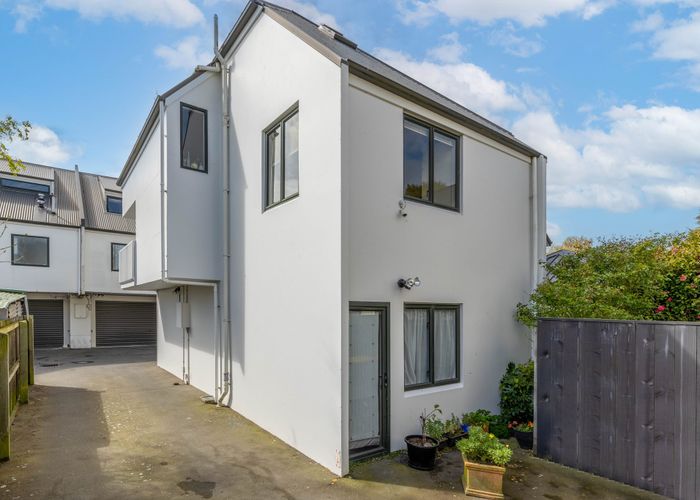  at 8/340 Barbadoes Street, Christchurch Central, Christchurch