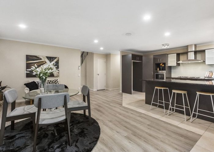  at 7 Powercourt Drive, Flat Bush, Auckland