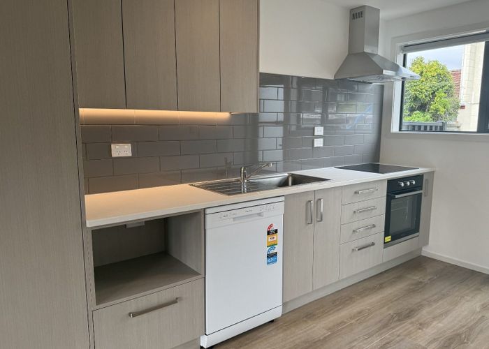  at 4/7 Division Street , Riccarton, Christchurch City, Canterbury