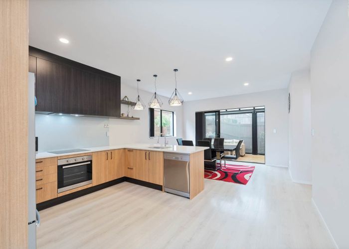  at 18 Mamuku Drive, Massey, Waitakere City, Auckland