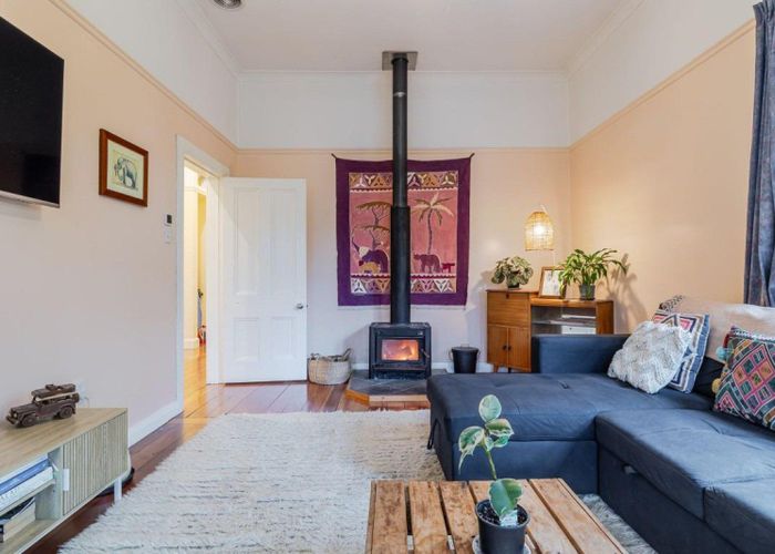  at 6B Rolleston Street, Hokowhitu, Palmerston North, Manawatu / Whanganui