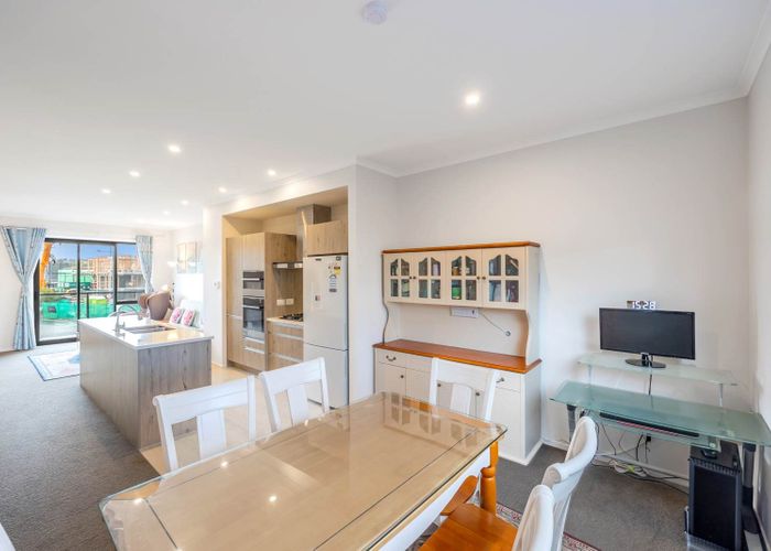  at 77 Te Oneroa Way, Long Bay, North Shore City, Auckland