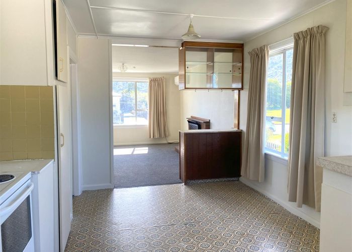  at 14 Peel Street, Cobden, Greymouth