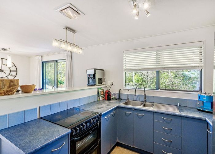  at 20A Freya Place, Torbay, Auckland