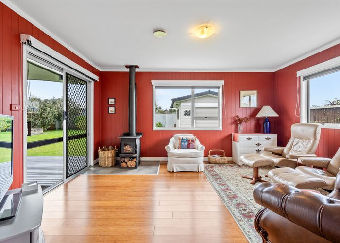  at 9 Carlton Crescent, Kamo, Whangarei, Northland