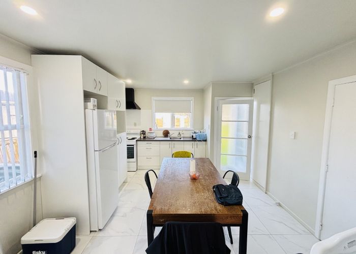  at 7 Friedlanders Road, Manurewa, Manukau City, Auckland