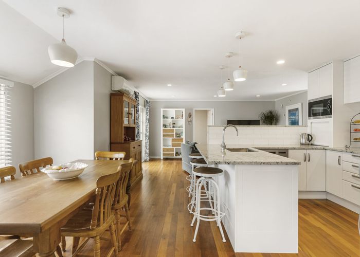  at 99A Nile Road, Milford, Auckland