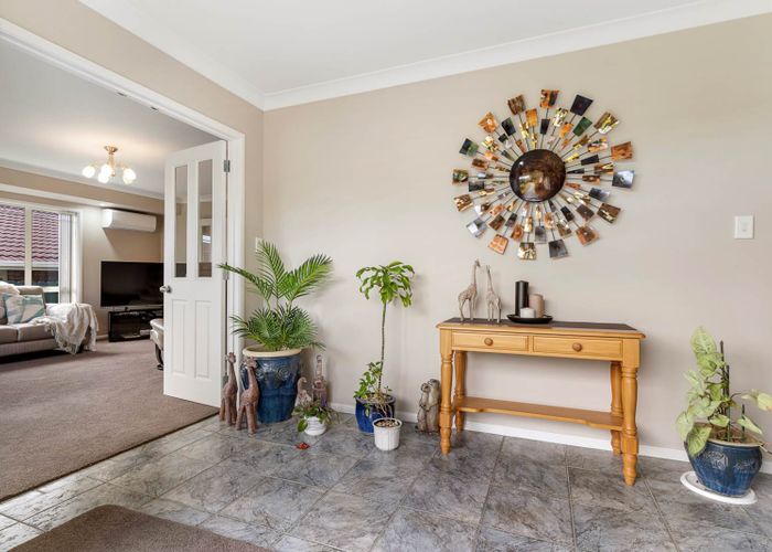  at 75 Wairere Road, The Gardens, Auckland