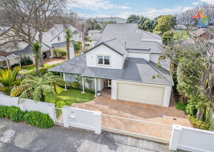  at 1/127 Woburn Road, Woburn, Lower Hutt