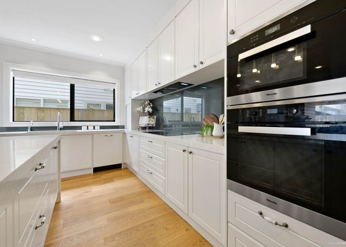  at 36 Nightingale Road, Flat Bush, Auckland