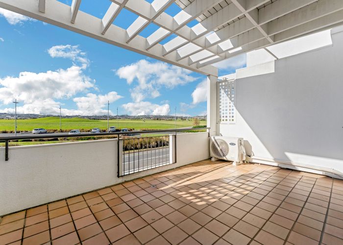  at 14/150 Chapel Road, Flat Bush, Manukau City, Auckland