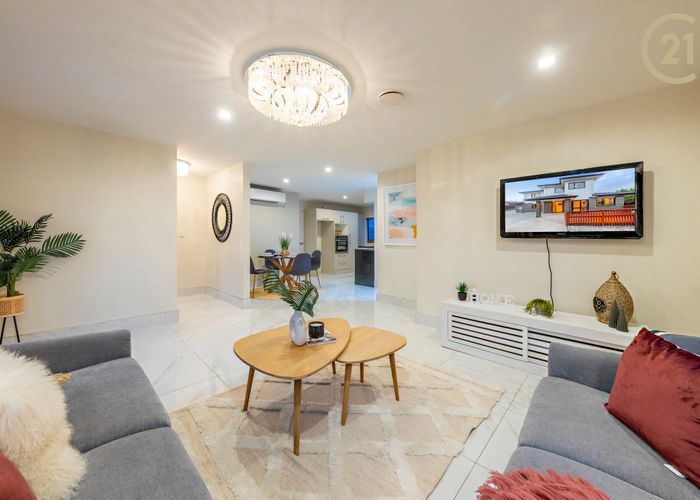  at 60 Pah Road, Papatoetoe, Auckland