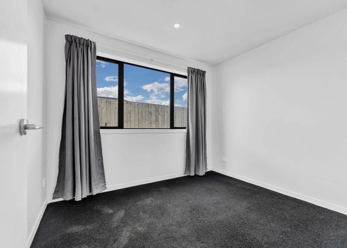 at 3 Okohaka AVE, Glenbrook, Glenbrook