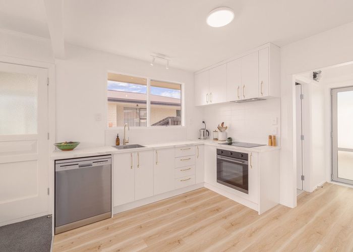  at 2/136 Pine Avenue, South New Brighton, Christchurch City, Canterbury