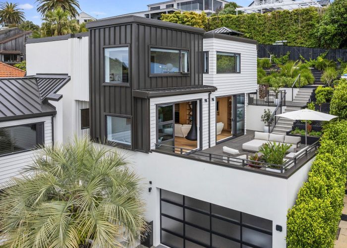  at 14C Alfred Street, Northcote Point, Auckland