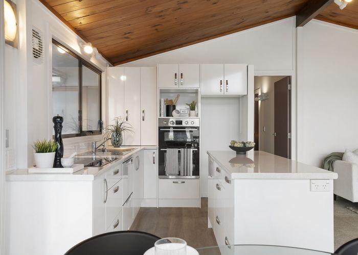  at 42 Brigantine Drive, Beach Haven, Auckland