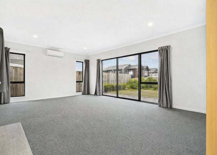  at 12 Springside Court, Huntington, Hamilton, Waikato