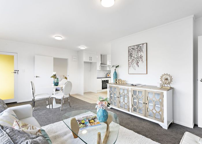  at 1/28 Holly Street, Avondale, Auckland