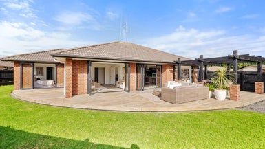  at 19 Seabreeze Place, Papamoa Beach, Papamoa