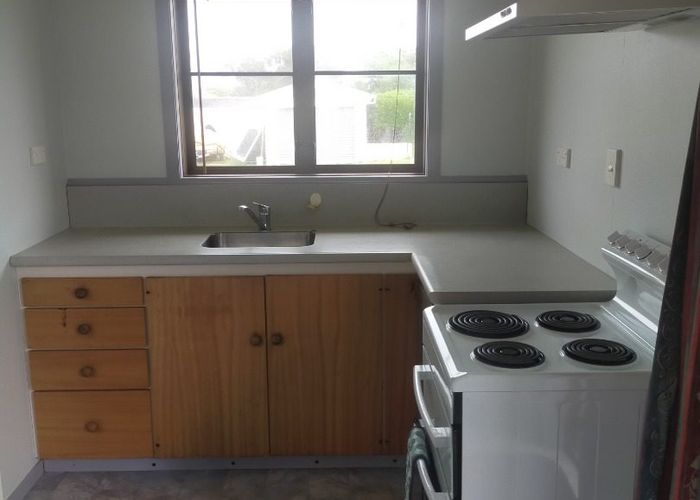  at 10 Cole Street, Brighton, Dunedin, Otago