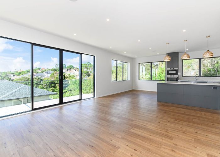  at 4 Korari Way, Unsworth Heights, Auckland