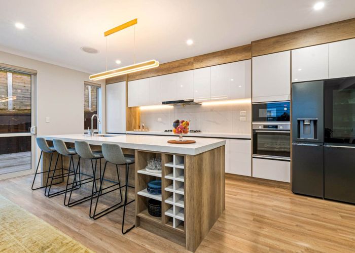  at 114 McQuoids Road, Flat Bush, Manukau City, Auckland