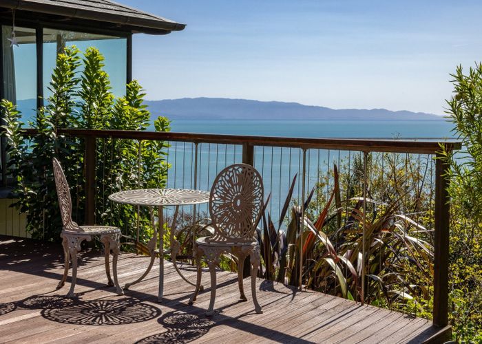 at 1 Cape View, Atawhai, Nelson