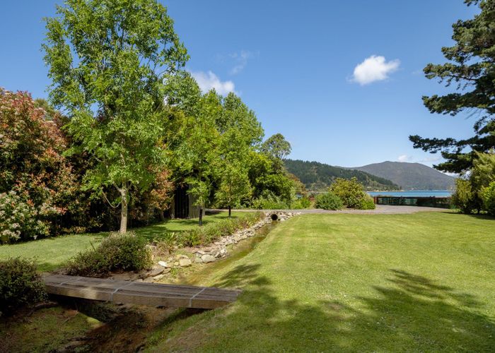  at 5732 Kenepuru Road, Picton