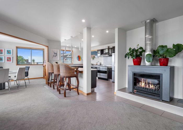  at 570A Papamoa Beach Road, Papamoa Beach, Papamoa