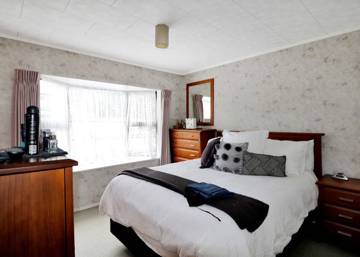  at 2/30 Rata Street, Naenae, Lower Hutt, Wellington