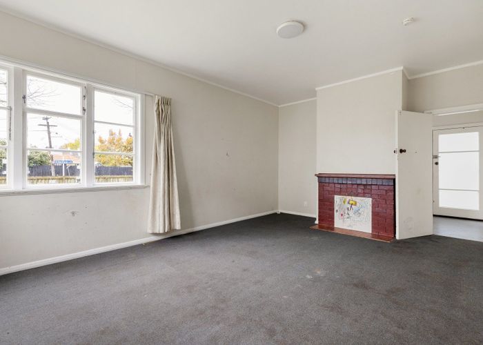  at 11 Old Farm Road, Hamilton East, Hamilton, Waikato
