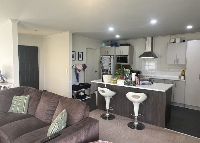  at 45 Cityview Place, Massey, Auckland