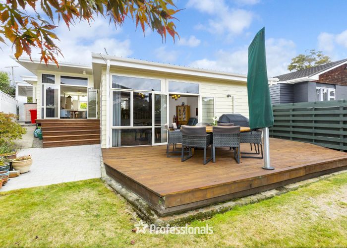  at 9 Brentwood Street, Trentham, Upper Hutt