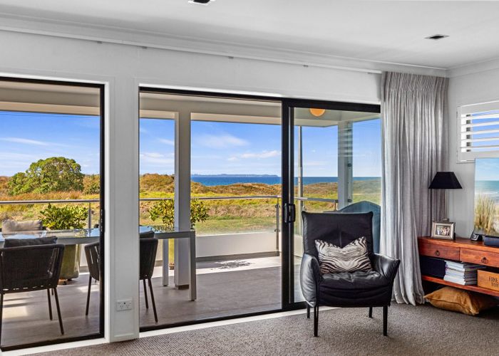  at 820A Papamoa Beach Road, Papamoa Beach, Tauranga, Bay Of Plenty