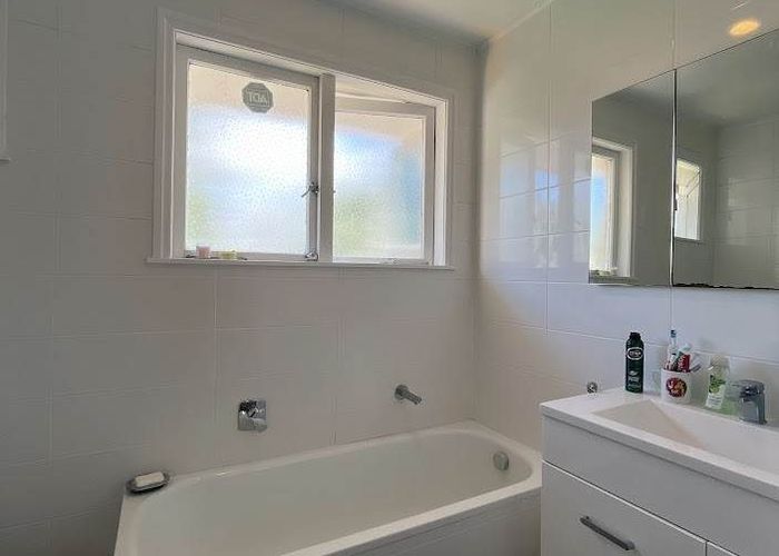  at 2/518 Manukau Road, Epsom, Auckland