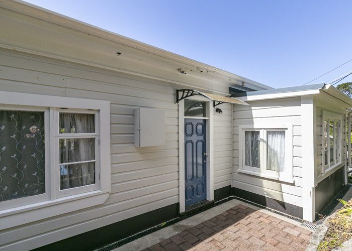  at 5 Hadfield Terrace, Kelburn, Wellington, Wellington