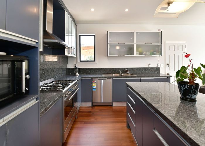  at 11 Cuthill Close, Albany, Auckland