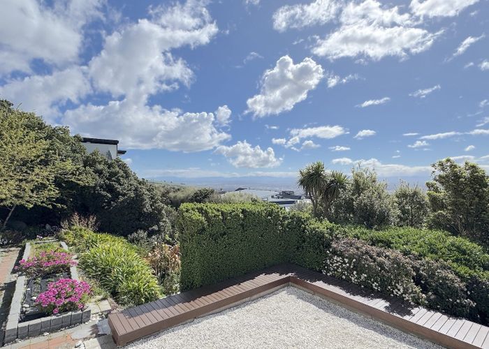  at 2 Clearview Lane, Mount Pleasant, Christchurch City, Canterbury