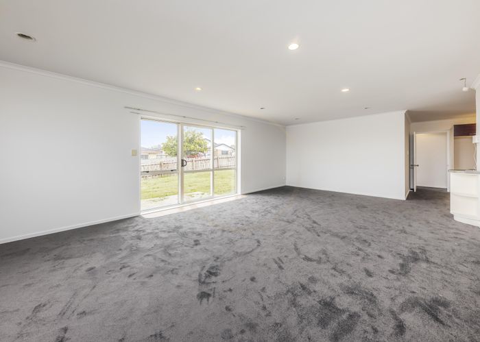  at 48 Naylors Drive, Mangere, Auckland