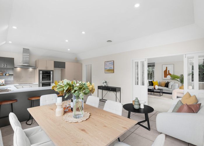  at 5 Priorsford Court, Avonhead, Christchurch City, Canterbury