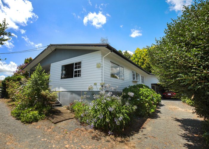  at 1820 Cambridge Road, Te Awamutu