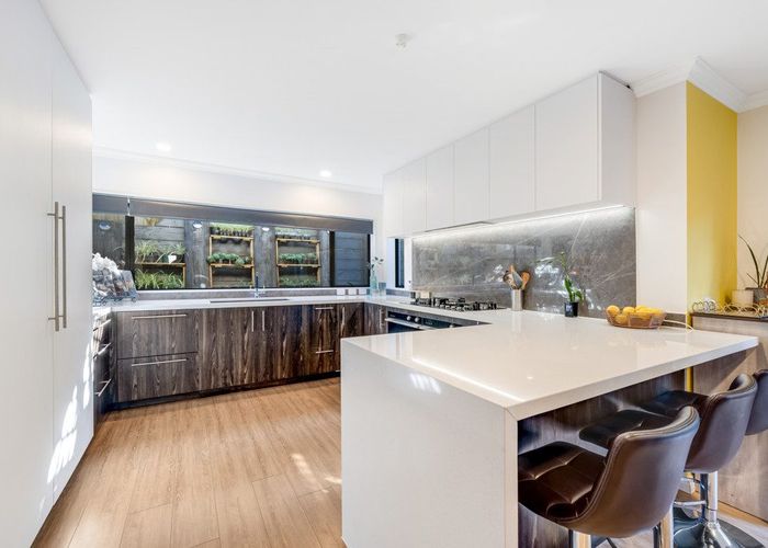  at 19B Eske Place, Highland Park, Manukau City, Auckland