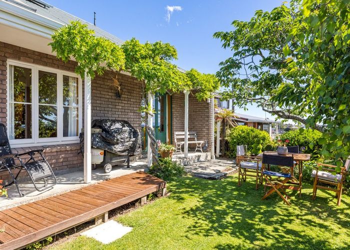  at 22 Ravensdale Rise, Westmorland, Christchurch City, Canterbury