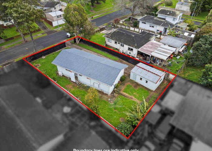 at 7 Sandrine Avenue, Clover Park, Auckland
