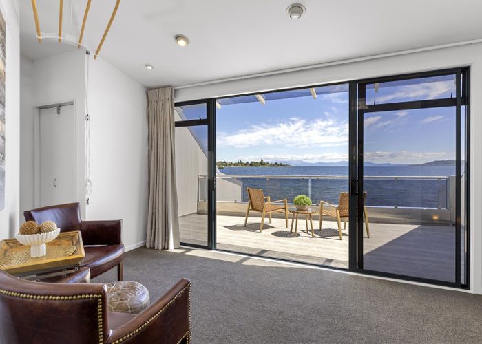  at 2/227 Lake Terrace, Waipahihi, Taupo, Waikato