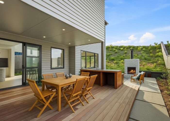  at 183 Te Oneroa Way, Long Bay, North Shore City, Auckland