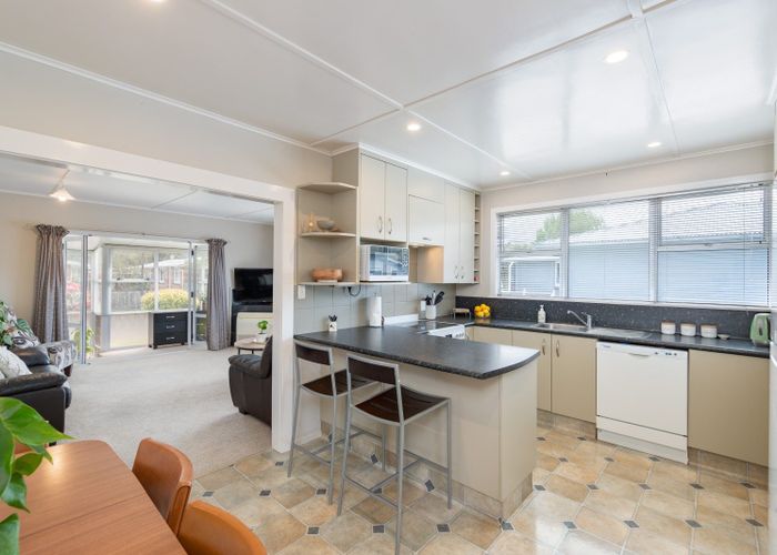  at 100 Clouston Park Road, Clouston Park, Upper Hutt