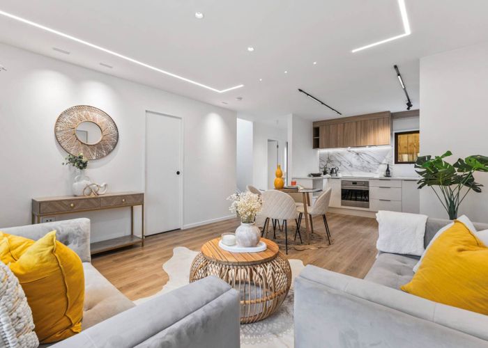  at Lot 2, 12 Hewlett Road, Massey, Waitakere City, Auckland